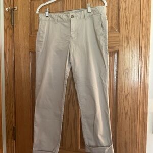 Women’s Khaki’s by Gap Girlfriend Khaki tan cropped